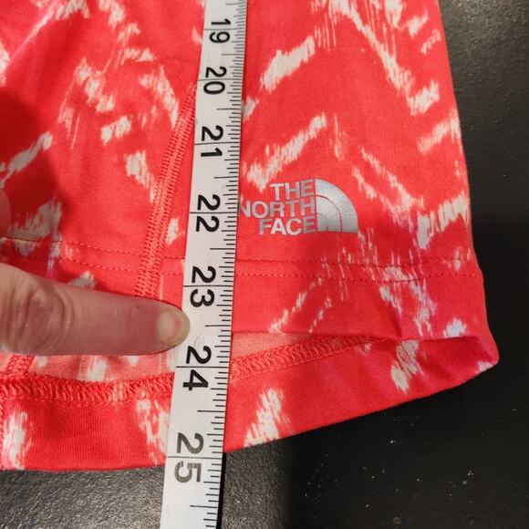 The North Face Coral Ikat Chevron Print Short Sleeve Flash Dry Shirt Size Small - Picture 6 of 7
